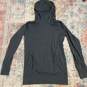Ibex 100% merino wool grey long-sleeved hoodie sweater